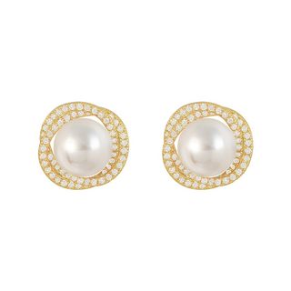 Feminine golden spiral pearl earrings