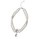 The fugitive princess pearl necklace is a high-end clavicle chain.