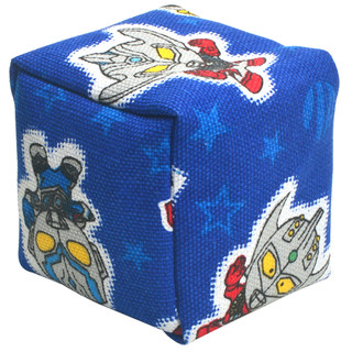 Холщовые мешочки с песком ручной работы для учеников начальных классов в детском саду.