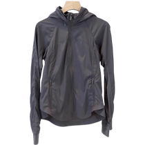 White waist-cinching ice silk sun protection clothing for women 2024 new summer anti-UV light and breathable yoga clothing tops