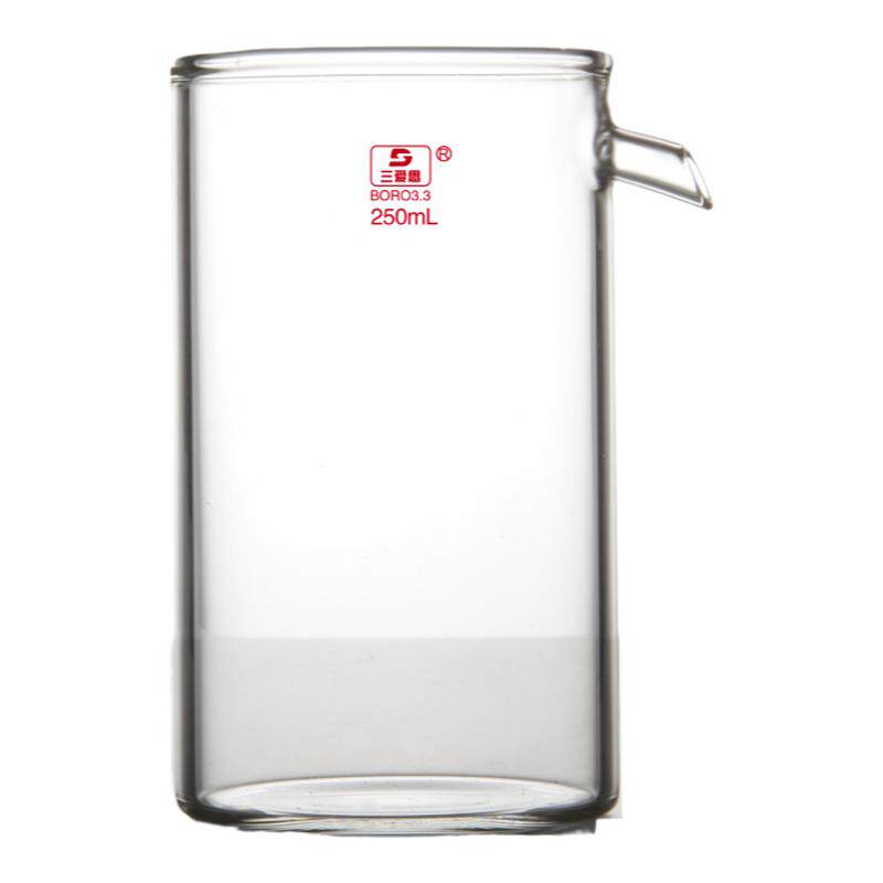 Sanaisi overflow cup with flat bottom and oblique cut