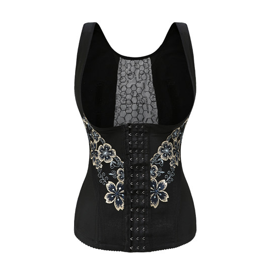 Shelifen Medical Beauty façonne la taille et le dos pour resserrer le ventre.