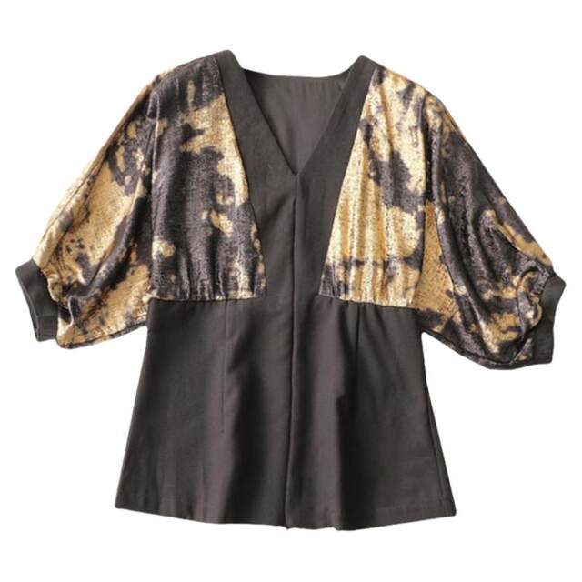 Summer tops for women, mid-length, five-quarter sleeves, V-neck