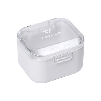 Invisible braces Portable soaking cleaning box denture orthodontic braces braces retainer storage box