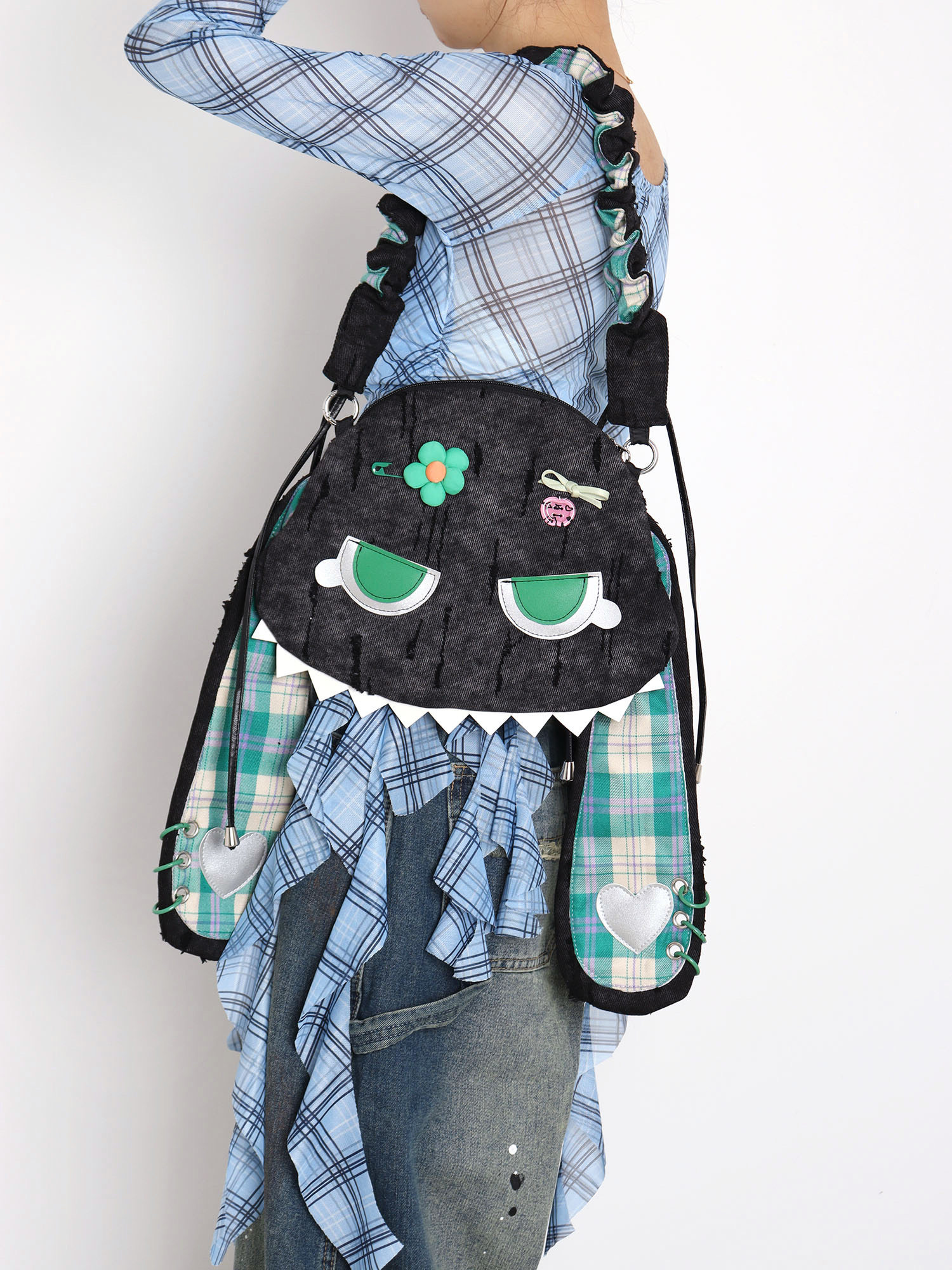 Su Xiaota's original sweet and cute bunny bag for women, 2026 Spring/Summer new arrival, cartoon doll underarm crossbody bag.