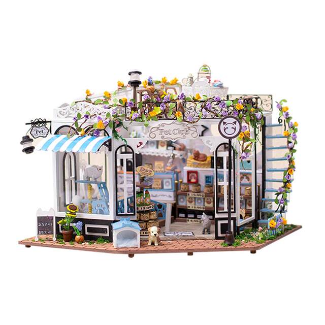 Miniature scenes: a pet shop DIY hut