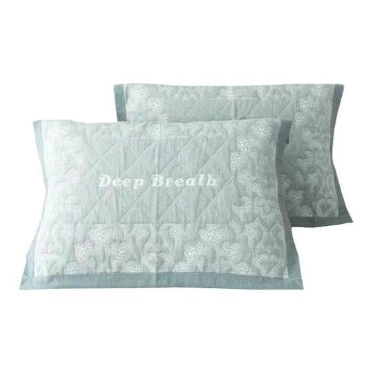 A pair of pure cotton gauze pillow towels, extra large and high-end