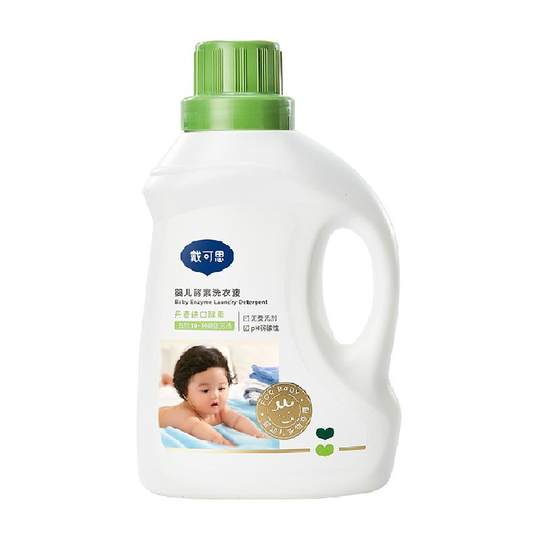 Детский ферментный стиральный порошок Daicos удаляет пятна.