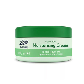 Cucumber face cream British Boots moisturizing and hydrating fragrance lotion for men and women, day and night, ມີພ້ອມສົ່ງ.