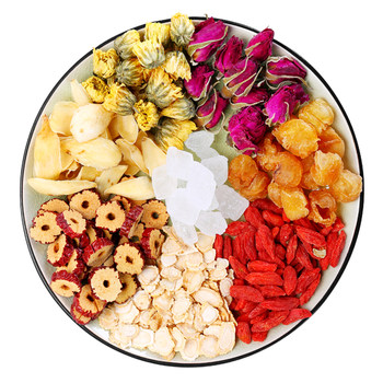 Eight treasures for beauty, red dates, longan, wolfberry and blood