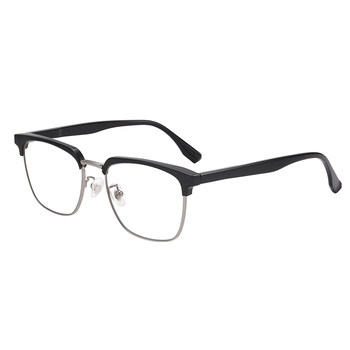 Price's half eyebrow line frame is trendy and handsome