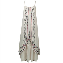 Cat Journey Store ການພັກຜ່ອນໃນທະເລຊາຍ Ins Style Floral Suspender Long Skirt Prairie Wear Bohemian Beige Dress