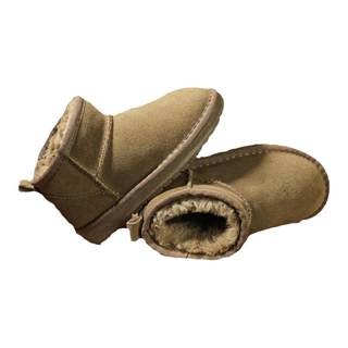 真皮儿童雪地靴亲子款冬季男童加绒加厚保暖棉鞋宝宝防水女童靴子