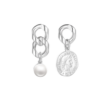 (Self-operated) daisy beauty asymmetrical portrait freshwater pearl earrings female niche s925 silver needle earrings