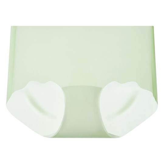 无痕内裤女士隐形冰丝2025新款夏季薄款女生抗菌裆不夹臀三角短裤