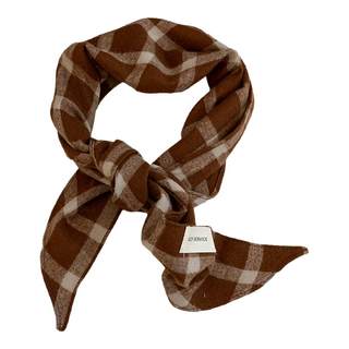 美拉德复古格子软糯围巾女秋冬保暖装饰三角巾高级感系脖领巾配饰