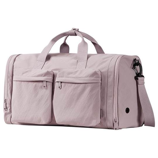 Aji's foldable travel bag is lightweight and large-capacity