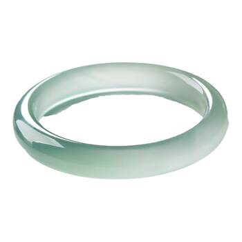 Ice-type emerald chalcedony bracelet young and fashionable
