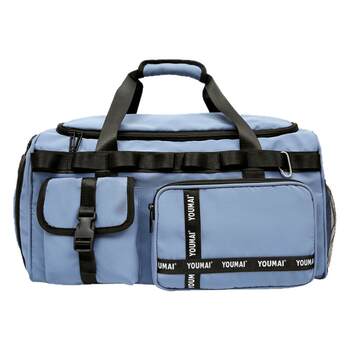 The gym bag that fell in love at first glance is the child’s training partner