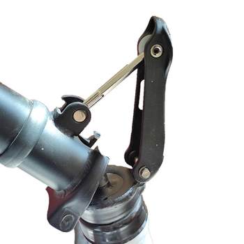 Car riser adjustment assembly lock buckle