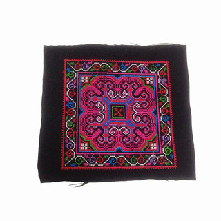 苗绣小方形机绣片少数民族风特色工艺DIY刺绣花朵服饰包边角辅料