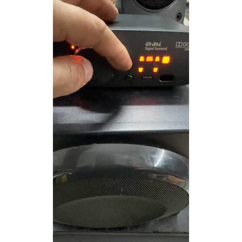 【Negotiable Price - Repairable】 Z906 Logitech / All Models in Stock 【Negotiable Price - Repairable】 Z906 Logitech / All Models in Stock