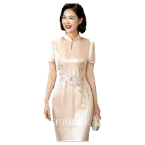 Full of youthful youthful cheongsam for mothers wedding banquet dress 2024 new high-end heavyweight imported acetate satin
