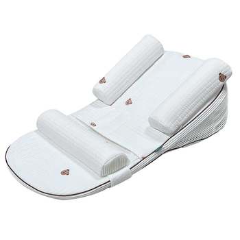 Three-speed adjustable infant slope pillow for tall children from 0 to 12 months