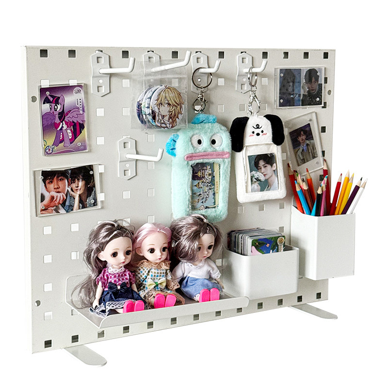 Desktop remodeled storage rack magnetically absorbs metal hole plate