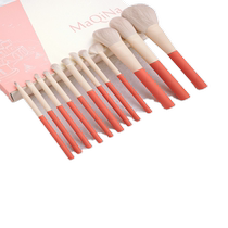Holiday series 12-piece makeup brush set complete set of loose powder brush eye shadow foundation soft-bristled beauty tools makeup brush