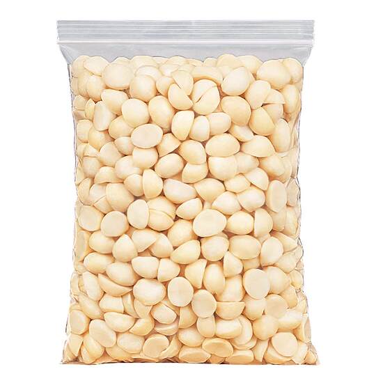 Half a macadamia nut per fruit 500g
