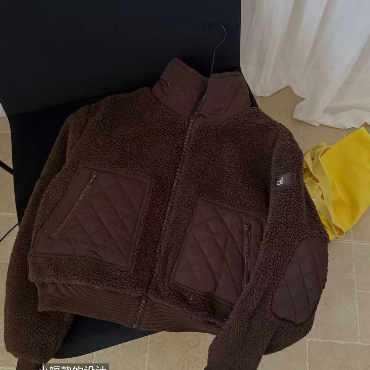 Brick Cabinet Y เสื้อแจ็กเก็ตขนแกะ ผ้าพอง ดีไซน์เก๋ไก๋ ทรงสั้น คอปก แบบแผ่นปะ ทำจากผ้าฝ้าย สำหรับฤดูใบไม้ร่วงและฤดูหนาว