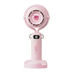 2025 새로운 디즈니 딸기 곰 어린이 핸드 헬드 소형 팬 USB 충전 데스크탑 귀여운 미니 휴대용 라이트 사운드 야외 긴 배터리 냉각 아티팩트 소녀 생일 선물