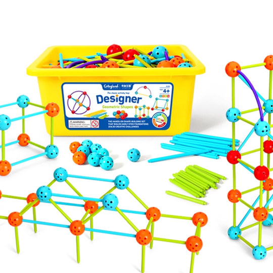 Geometric three-dimensional thinking building blocks for 3-6-10 years old