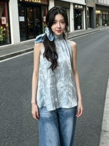 半熟恋人徐绿杨柳柳同款蝴蝶结系带印花晕染无袖挂脖蓝色背心上衣