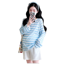 Maternity clothing autumn clothing 2024 new loose large size fashionable striped long-sleeved shirt top shorts two-piece set