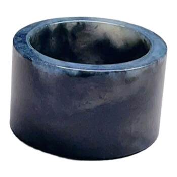 Natural jadeite and generous fingertips, black-bone landscape and artistic conception