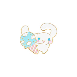 Trendy painted Sanrio Jade Dog Hello Kitty Brooch Women's Summer Badge Cute Pin ຂອງຂັວນວັນເກີດ