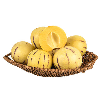 Ginseng fruit, ripe yellow-fleshed ginseng fruit on the tree in yunnan stone forest, extra large fruit, fresh fruit, very sweet round fruit, now picked 10jin jin is equal to 0.5kg
