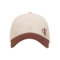 (Chinese Valentines Day gift) CK Jeans 24 spring and summer mens and womens embroidered cotton contrasting stitching baseball cap 40W1097