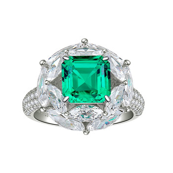 Retro small light bulb cultured emerald ring for women