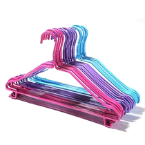 Colored plastic-impregnated clothes hangers for adults bold clothes hangers household seamless clothes hangers clothes hangers clothes hangers clothes hangers