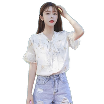 Fashionable floral short-sleeved chiffon shirt for women new summer style stunning and beautiful shirt that covers the belly and looks slimming thin top
