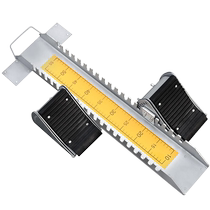 International Aluminum Alloy Pacemaker Track-and-field Competition Special Booster Full Palm réglable Plastic Runway Training Pedal