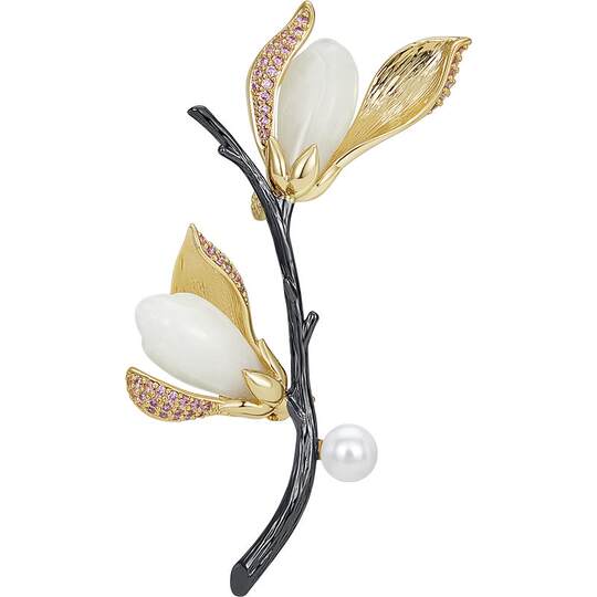 JAY Brosche aus weißer Magnolie und Feldjade als Geschenk