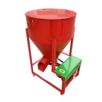 Feed mixer breeding pelleted wheat, corn, and rice