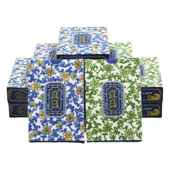 Plastic playing cards and waterproof card room Plastic playing cards and waterproof card room