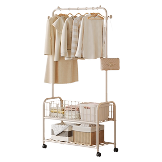 Percha de suelo para ropa de dormitorio