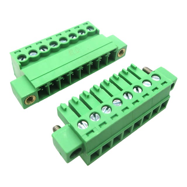 Solder-free flange-to-lug terminal blocks