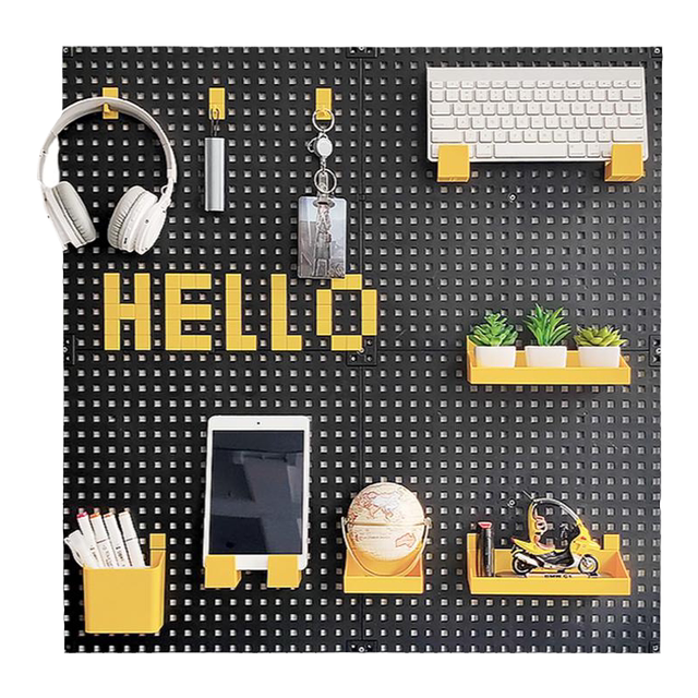 No hole-free table with storage accessories